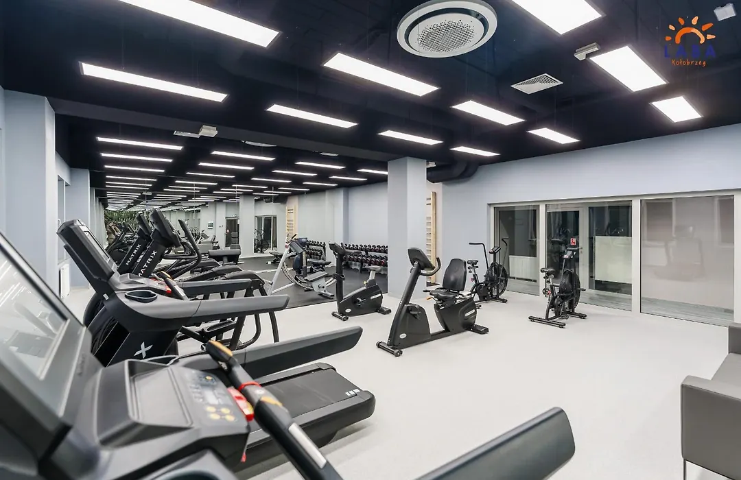LABA Kołobrzeg Apartamenty Kasprowicza 20 Parking Basen Fitness Bawialnia w CENIE, Parkplatz Schwimmbad Fitness Spielzimmer im PREIS-1